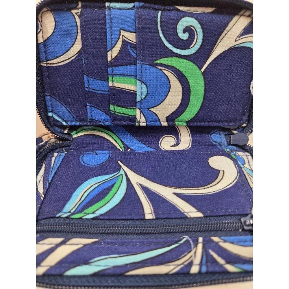 Vera Bradley quilted cotton wristlet wallet navy blue green small zip around